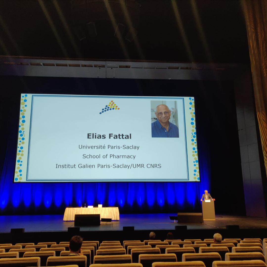 Présentation d'Elias Fattal lors du 15th World Meeting on Pharmaceutics, Biopharmaceutics and Pharmaceutical Technology